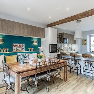  Appartement Duplex De Luxe A Elegance Et Confort 100m2 Climatisees France
